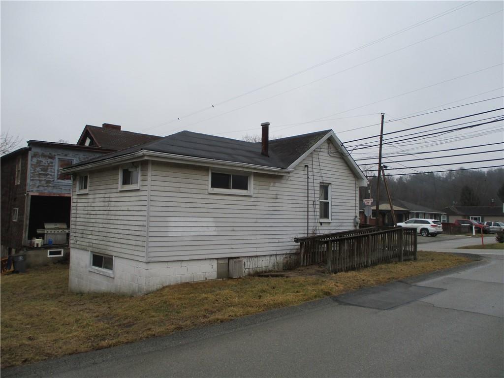 963 Venetia Road Venetia, PA 15367 - Photo 4 of 12