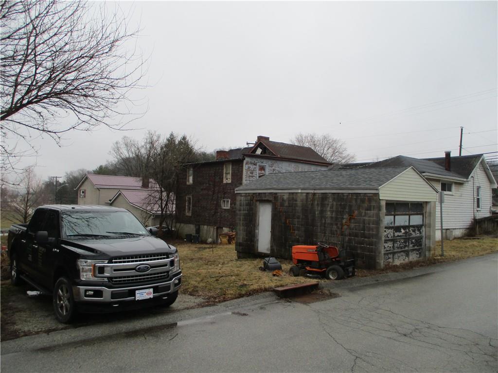 963 Venetia Road Venetia, PA 15367 - Photo 9 of 12