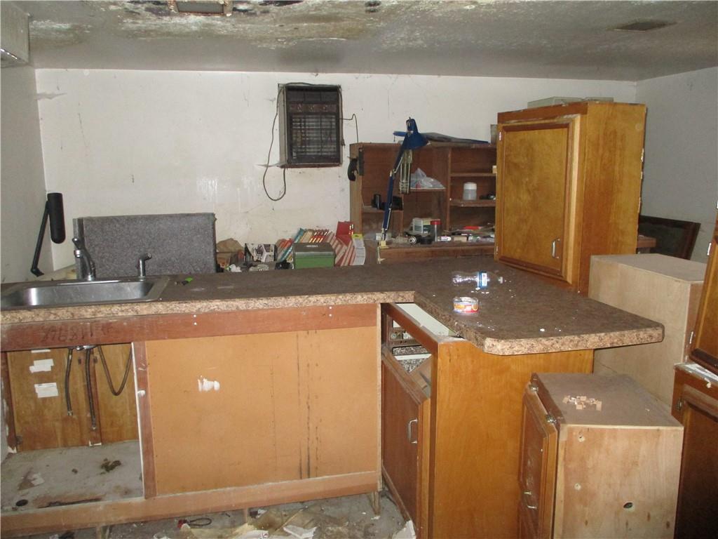 963 Venetia Road Venetia, PA 15367 - Photo 10 of 12