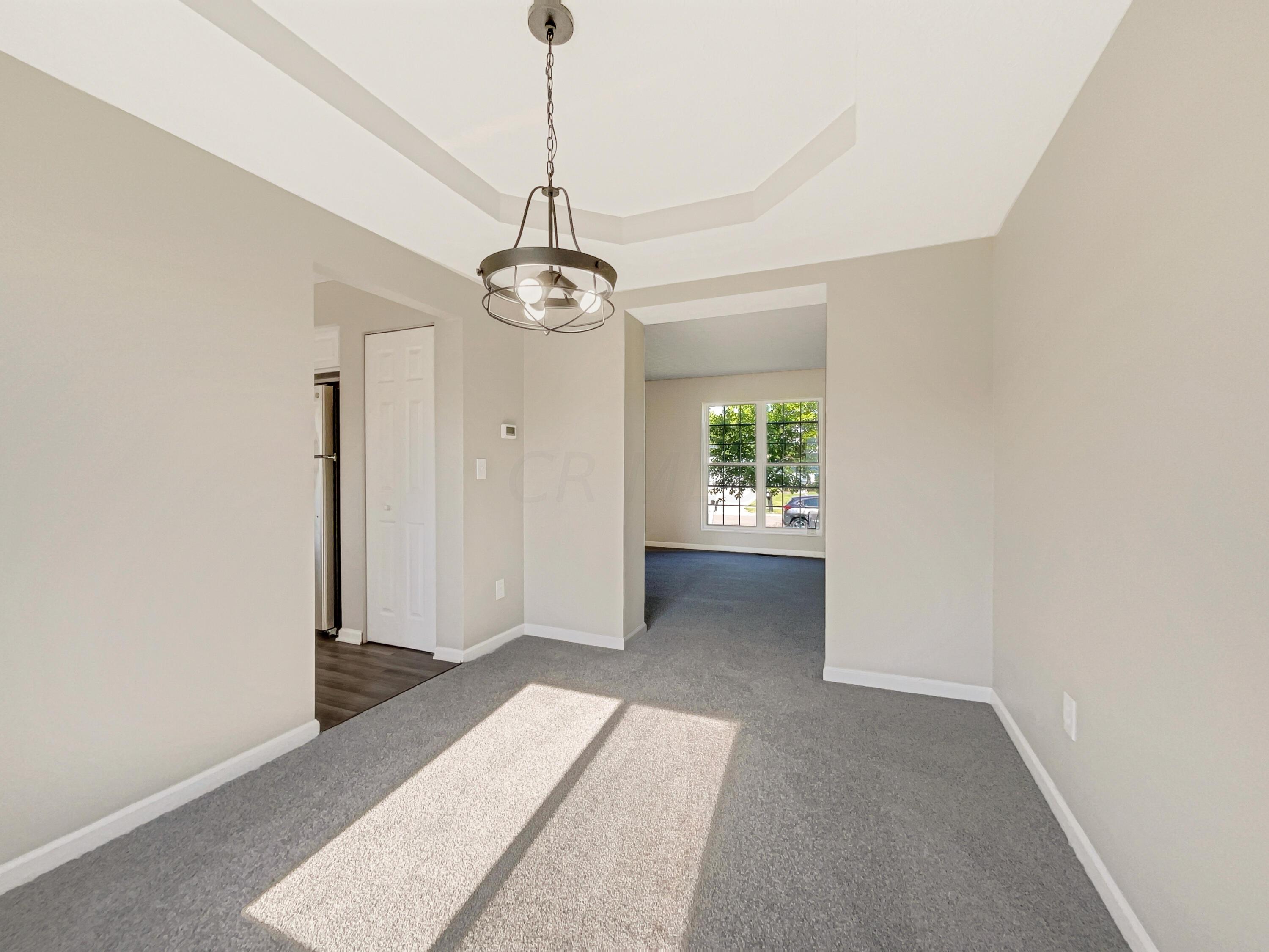 3112 Crossgate Road Columbus, OH 43232 - Photo 11 of 26 photo_10