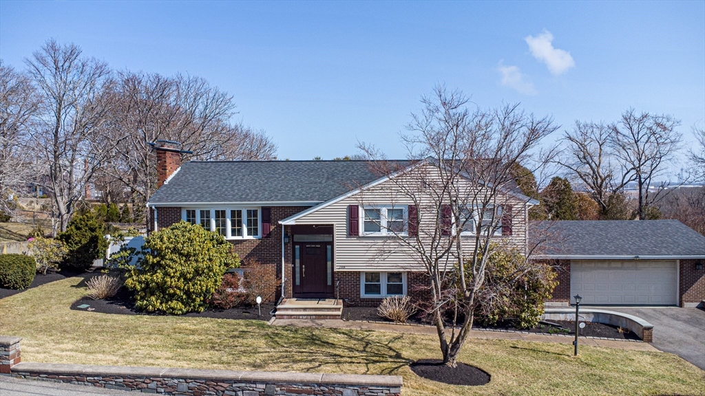 206 Burroughs Road Braintree, MA 02184 - Photo 1 of 41 Gallery Image 1