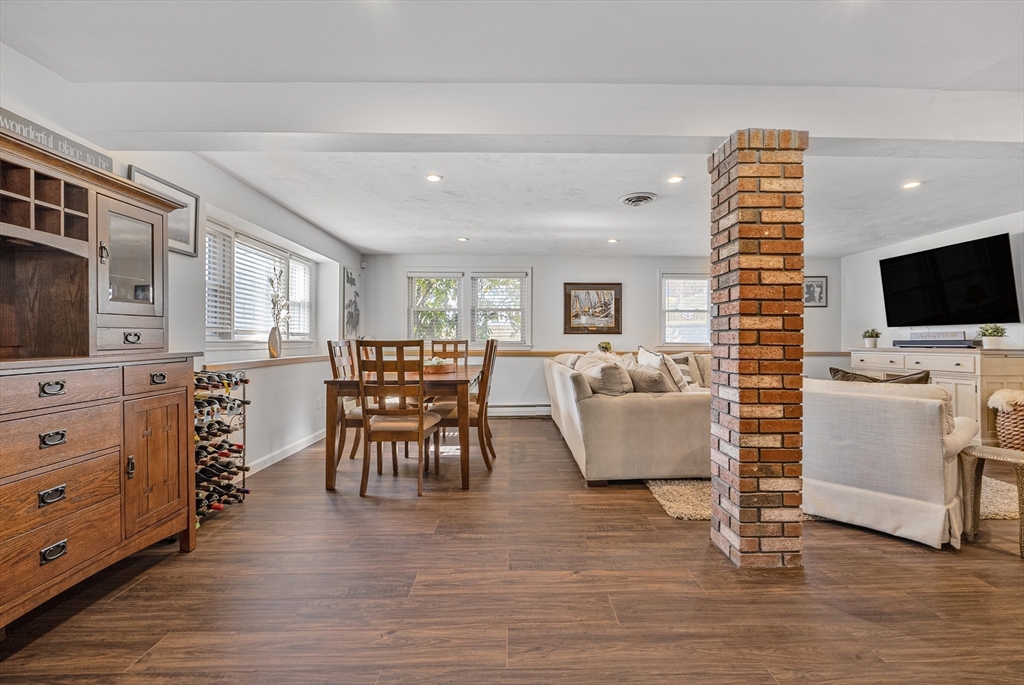 206 Burroughs Road Braintree, MA 02184 - Photo 20 of 41 Gallery Image 20
