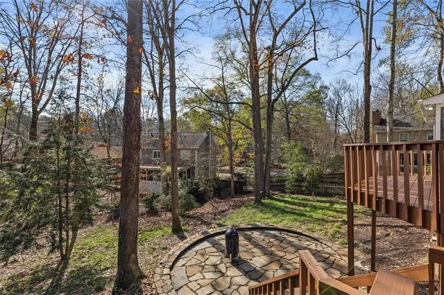 $650,000 | 6304 Broomsedge Trail Northwest, Peachtree Corners, GA 30092