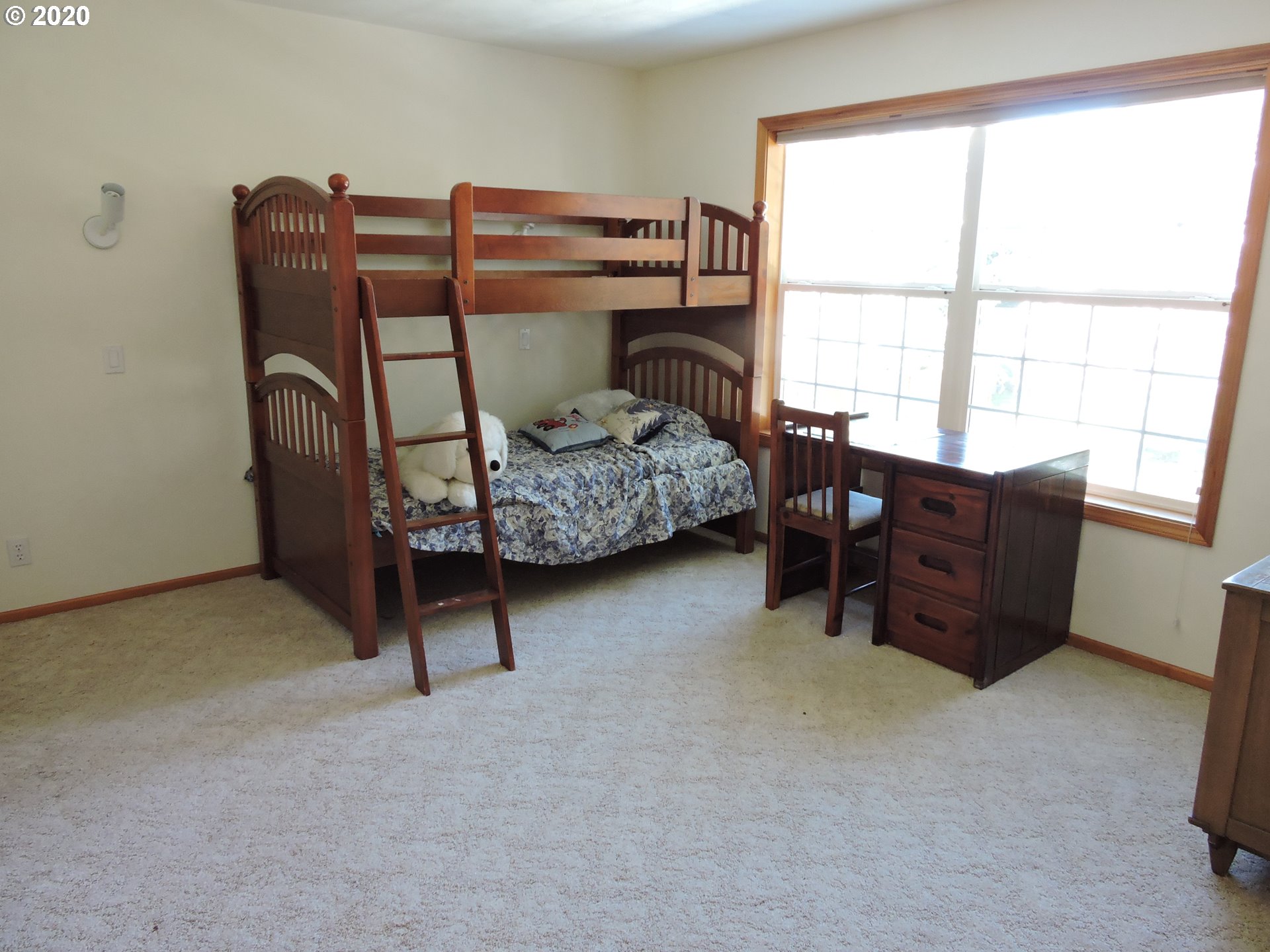 1102 West D Street Springfield, OR 97477 - Photo 20 of 32