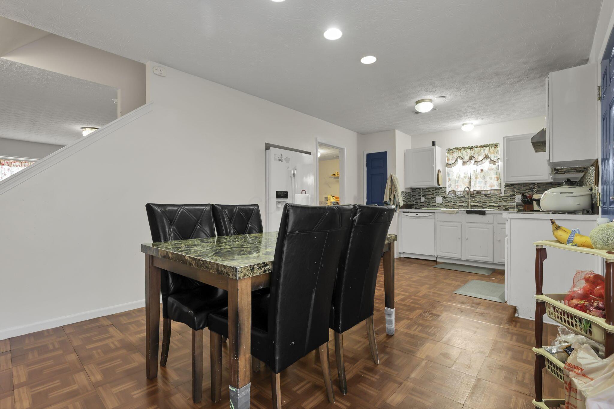 623 Rockets Street, Unit 145 Galloway, OH 43119 - Photo 8 of 28 35