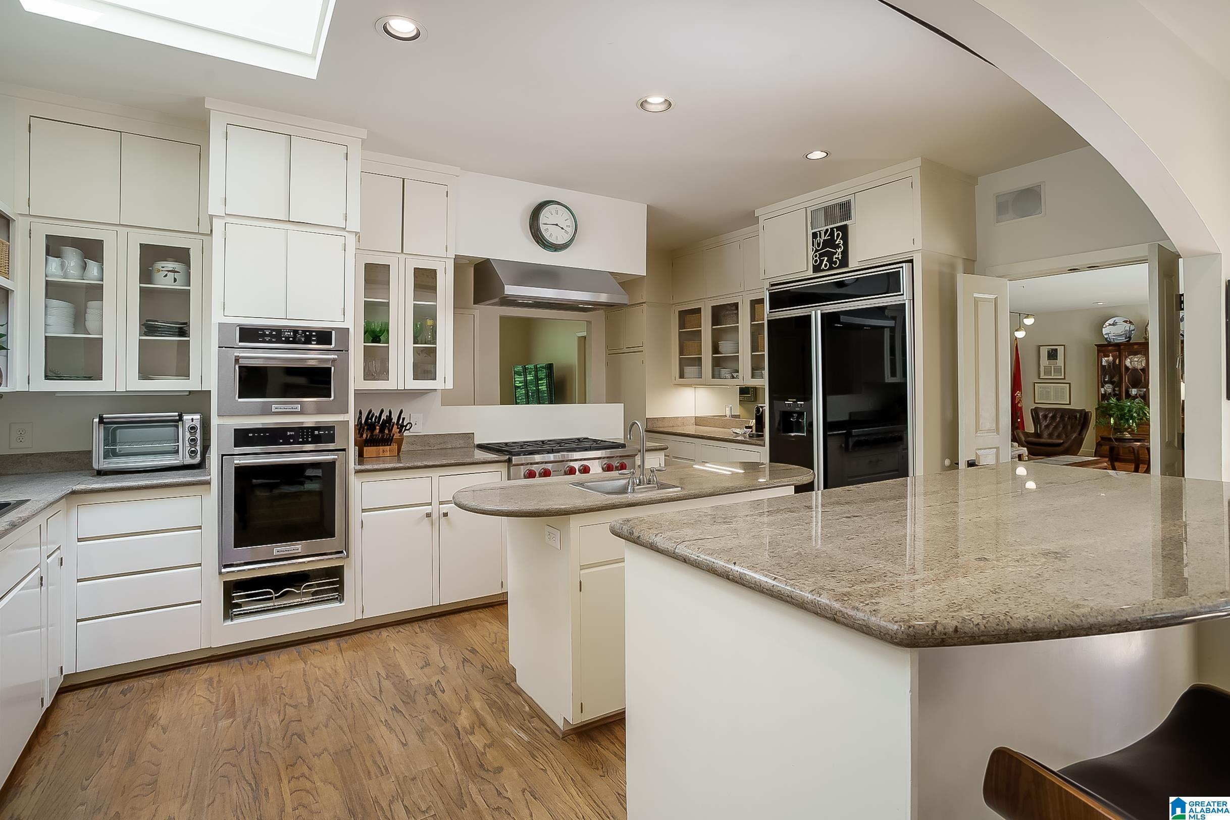 3512 Brookwood Road Birmingham, AL 35223 - Photo 27 of 50