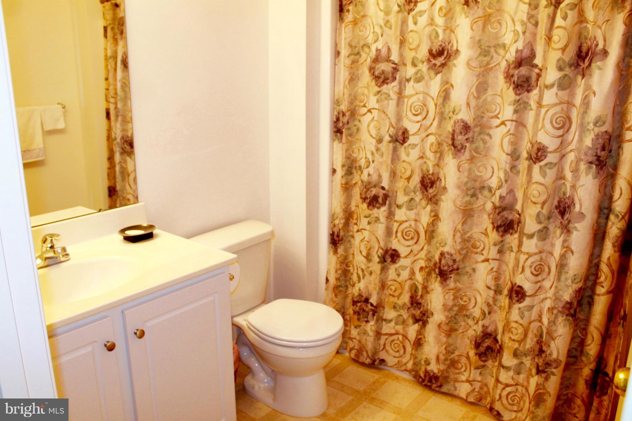 70 Glenbrook Road Ranson, WV 25438 - Photo 22 of 24 Bath