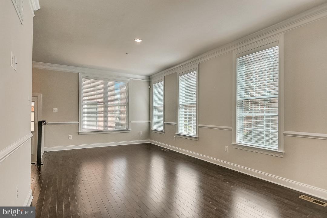 2613 Maple Rock Road Hanover, MD 21076 - Photo 14 of 58 17