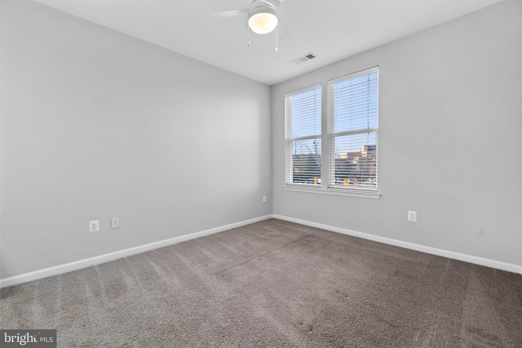 12000 Market Street, Unit 373 Reston, VA 20190 - Photo 14 of 39 Primary bedroom