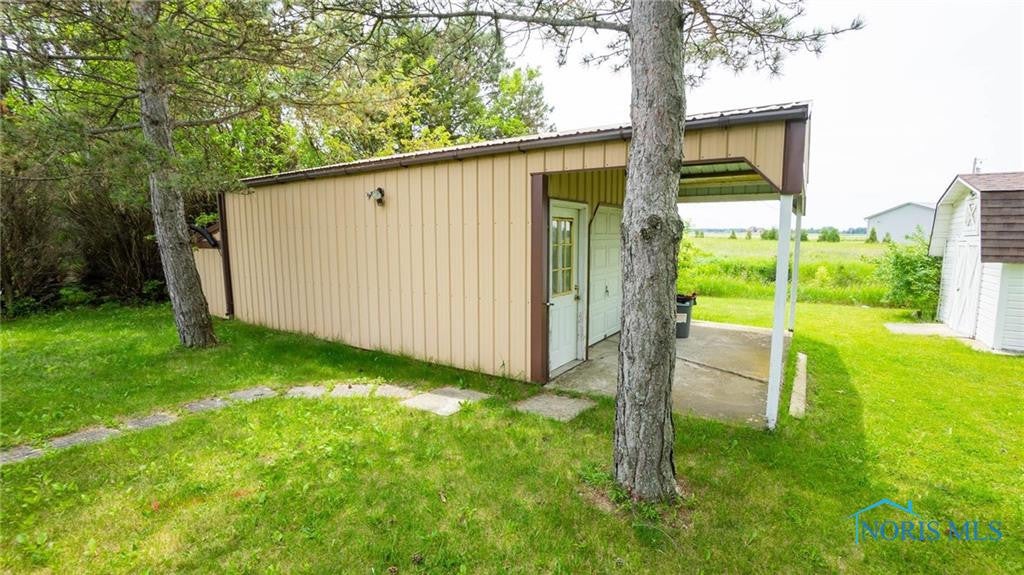 4437 Stearns Road Fostoria, OH 44830 - Photo 34 of 43 Gallery Image 34