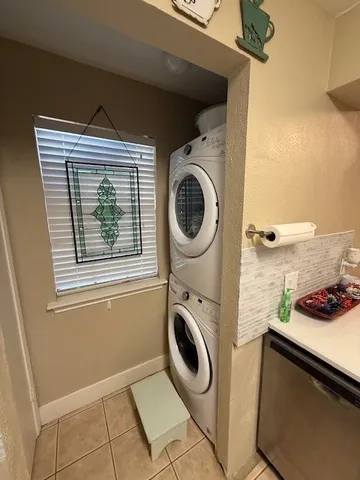 a close view of washer and dryer