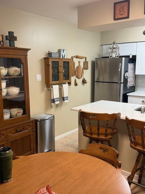 2402 Sycamore Avenue, Unit E3 Huntsville, TX 77340 - Photo 10 of 38 a room with a bed and furniture