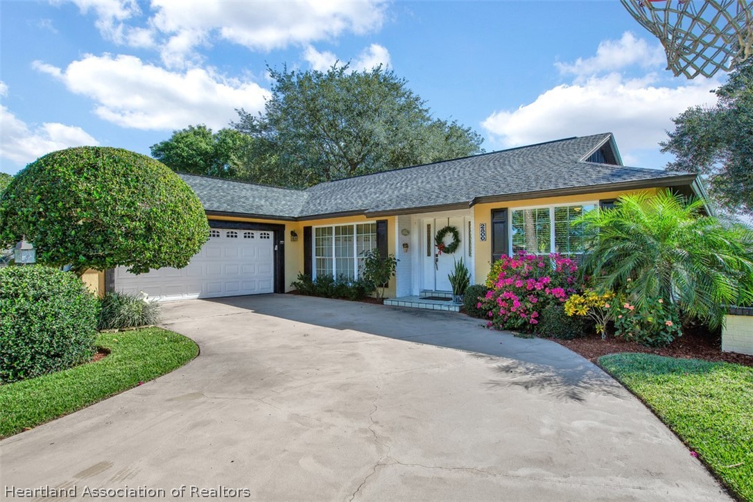 2800 Divot Road Sebring, FL 33872 - Photo 31 of 36 Gallery Image 31