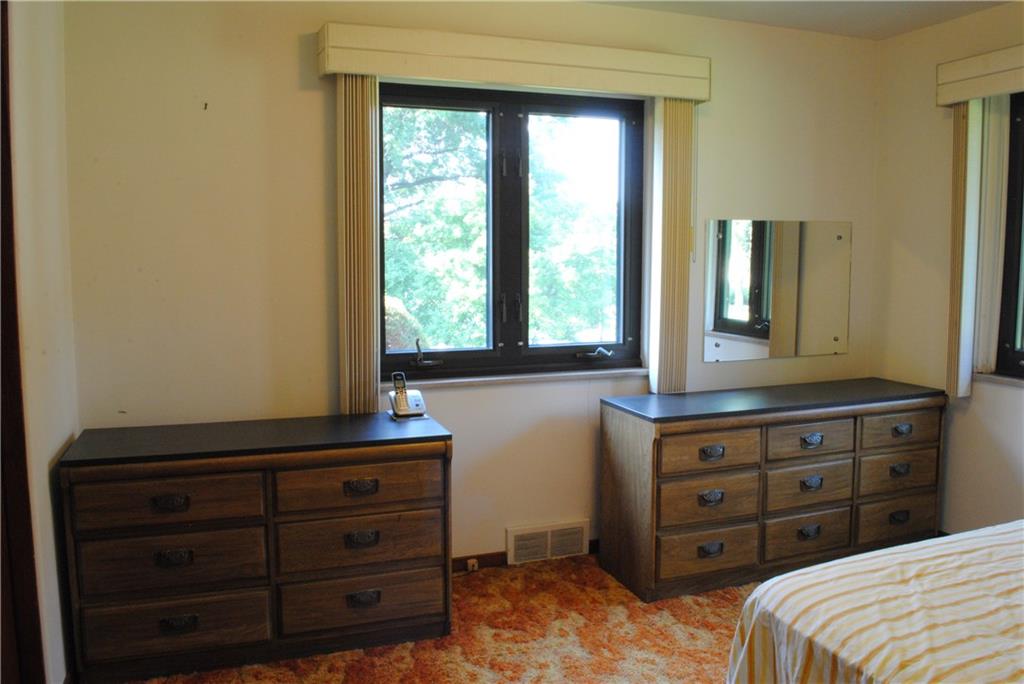 15 Alsop Road Pittsburgh, PA 15215 - Photo 12 of 25 Gallery Image 12
