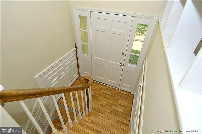 17308 Hughes Road Poolesville, MD 20837 - Photo 1 of 28 Foyer
