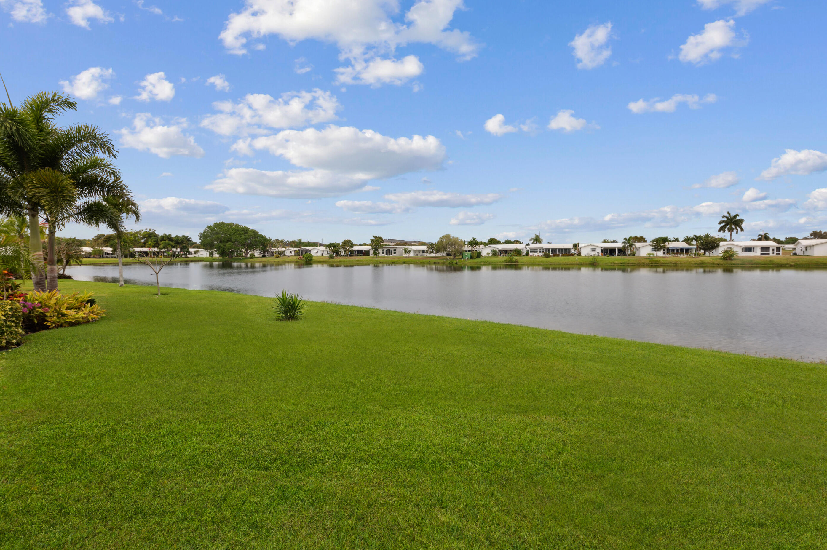 1901 Southwest Roma Way Boynton Beach, FL 33426 - Photo 15 of 17 15