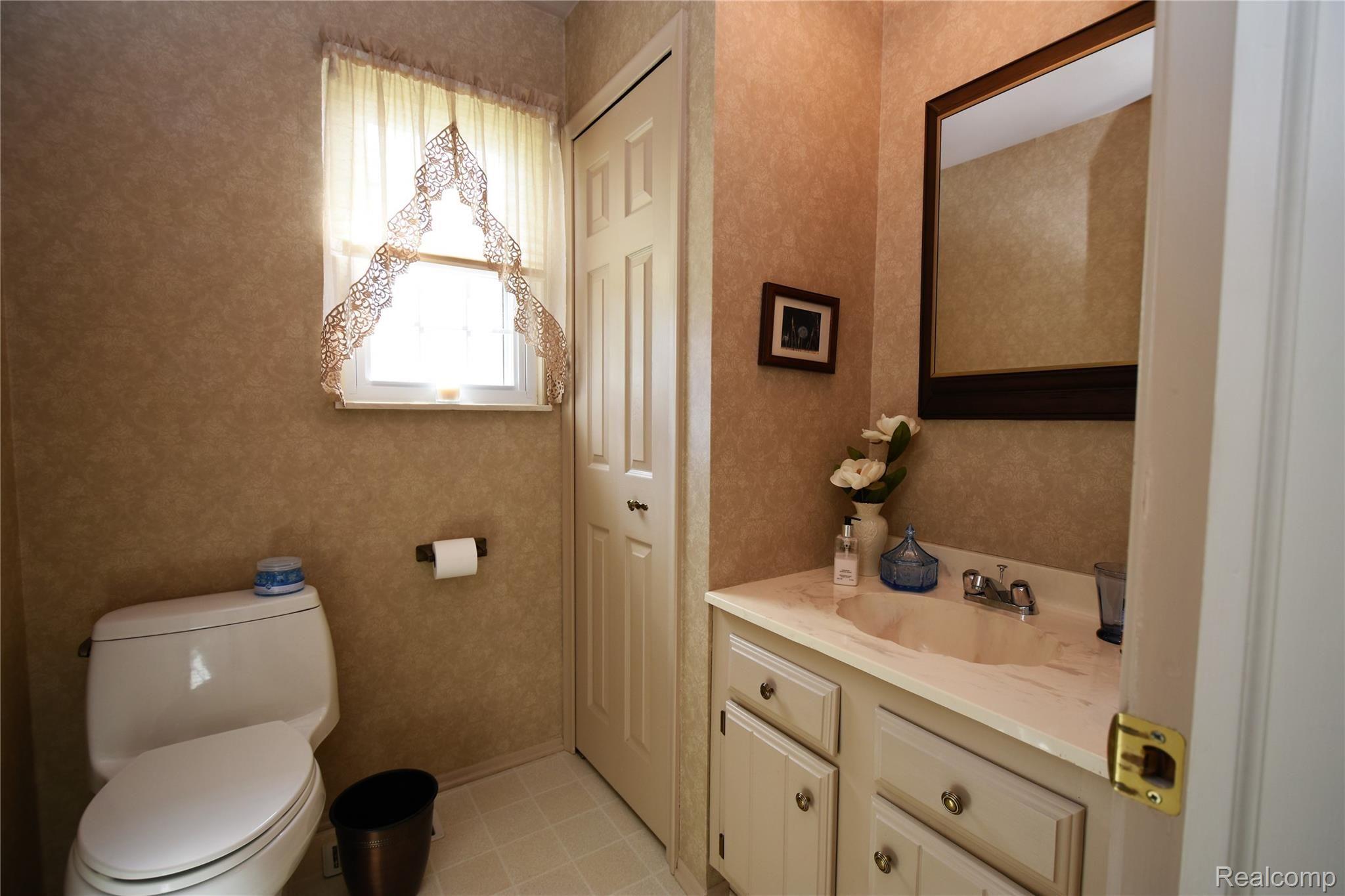 4450 East Mt Morris Road Mount Morris, MI 48458 - Photo 14 of 36 DSC_4847.JPG