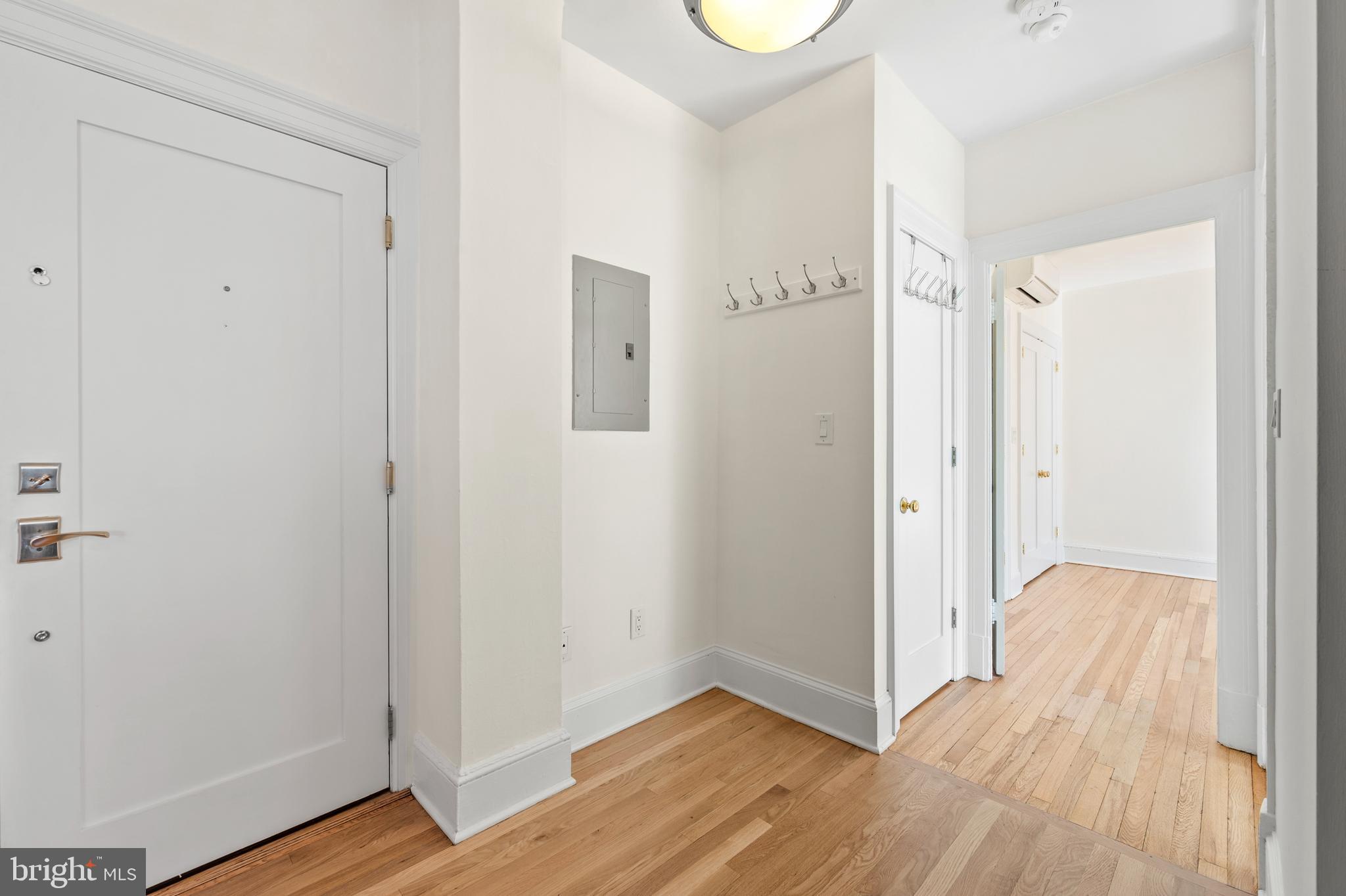 1910 Kalorama Road Northwest, Unit 506 Washington, DC 20009 - Photo 13 of 15