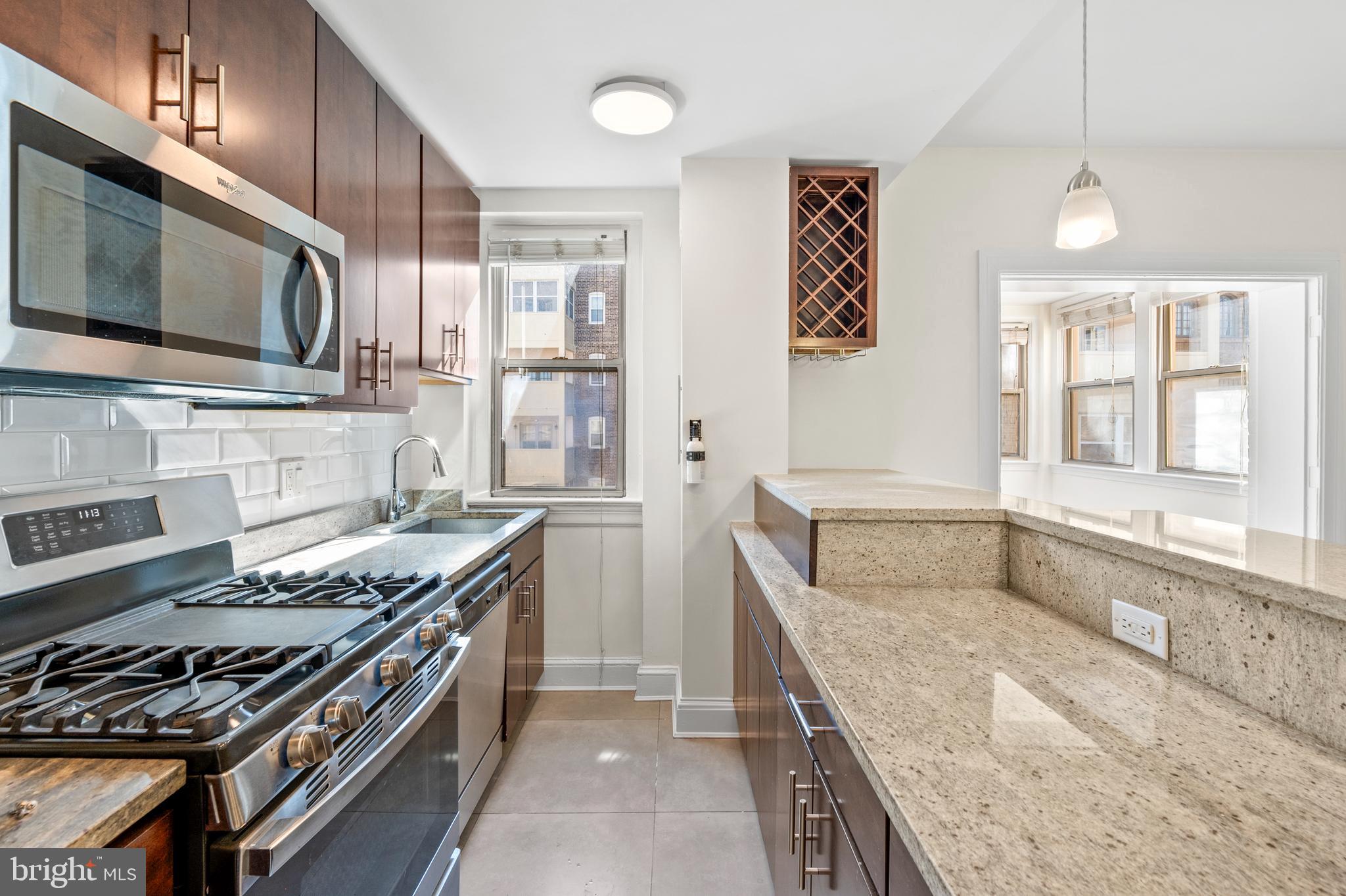 1910 Kalorama Road Northwest, Unit 506 Washington, DC 20009 - Photo 7 of 15