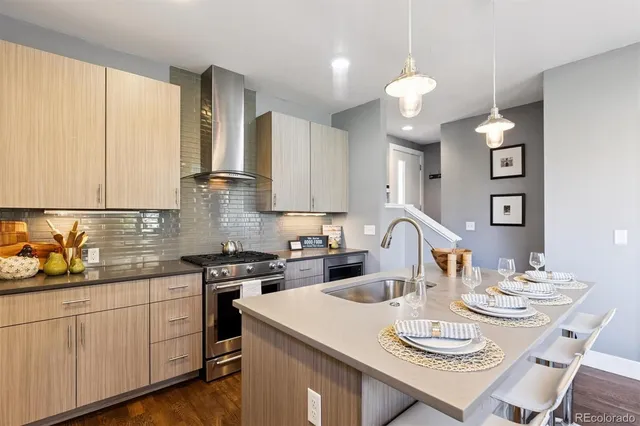 $899,000 | 2868 West 22nd Avenue, Denver, CO 80211