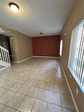 $2,800 | 745 Southwest 107th Avenue, Pembroke Pines, FL 33025