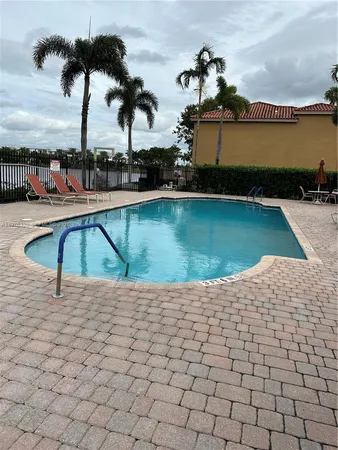 $2,800 | 745 Southwest 107th Avenue, Pembroke Pines, FL 33025