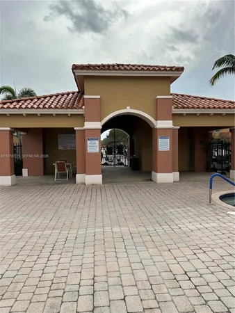 $2,800 | 745 Southwest 107th Avenue, Pembroke Pines, FL 33025