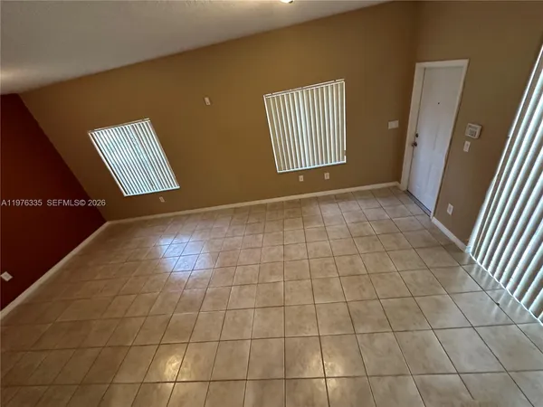 $2,800 | 745 Southwest 107th Avenue, Pembroke Pines, FL 33025