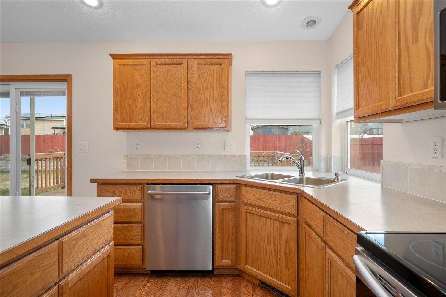 15304 North Wilson Court Mead, WA 99021 - Photo 11 of 46