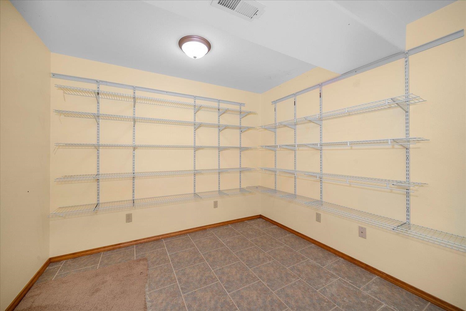 15304 North Wilson Court Mead, WA 99021 - Photo 23 of 46