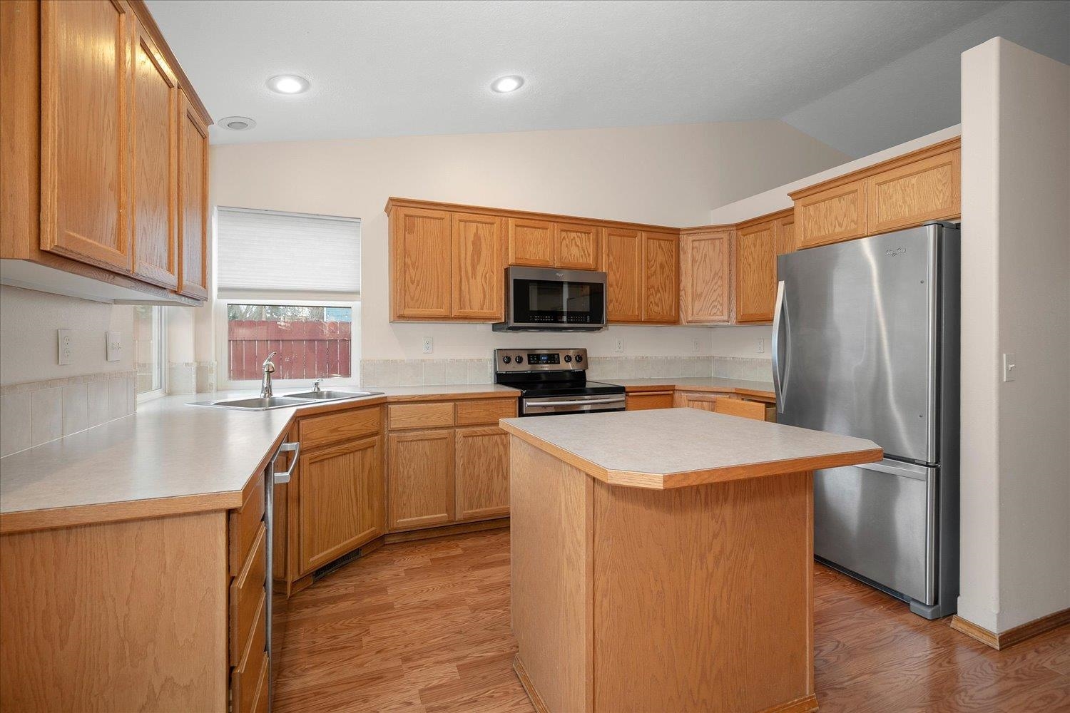 15304 North Wilson Court Mead, WA 99021 - Photo 10 of 46