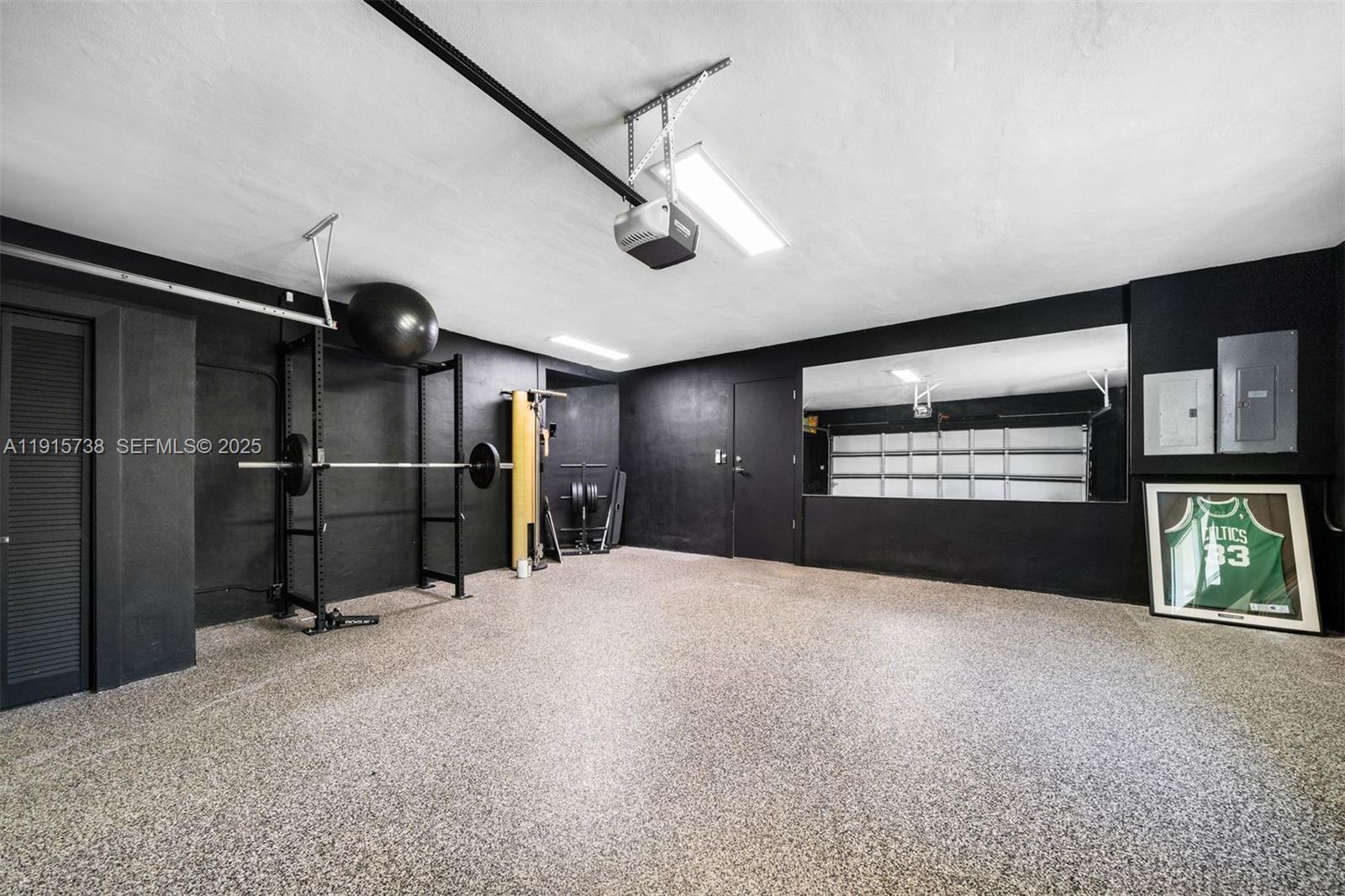 12050 Moss Ranch Road Pinecrest, FL 33156 - Photo 21 of 27 a view of an empty room