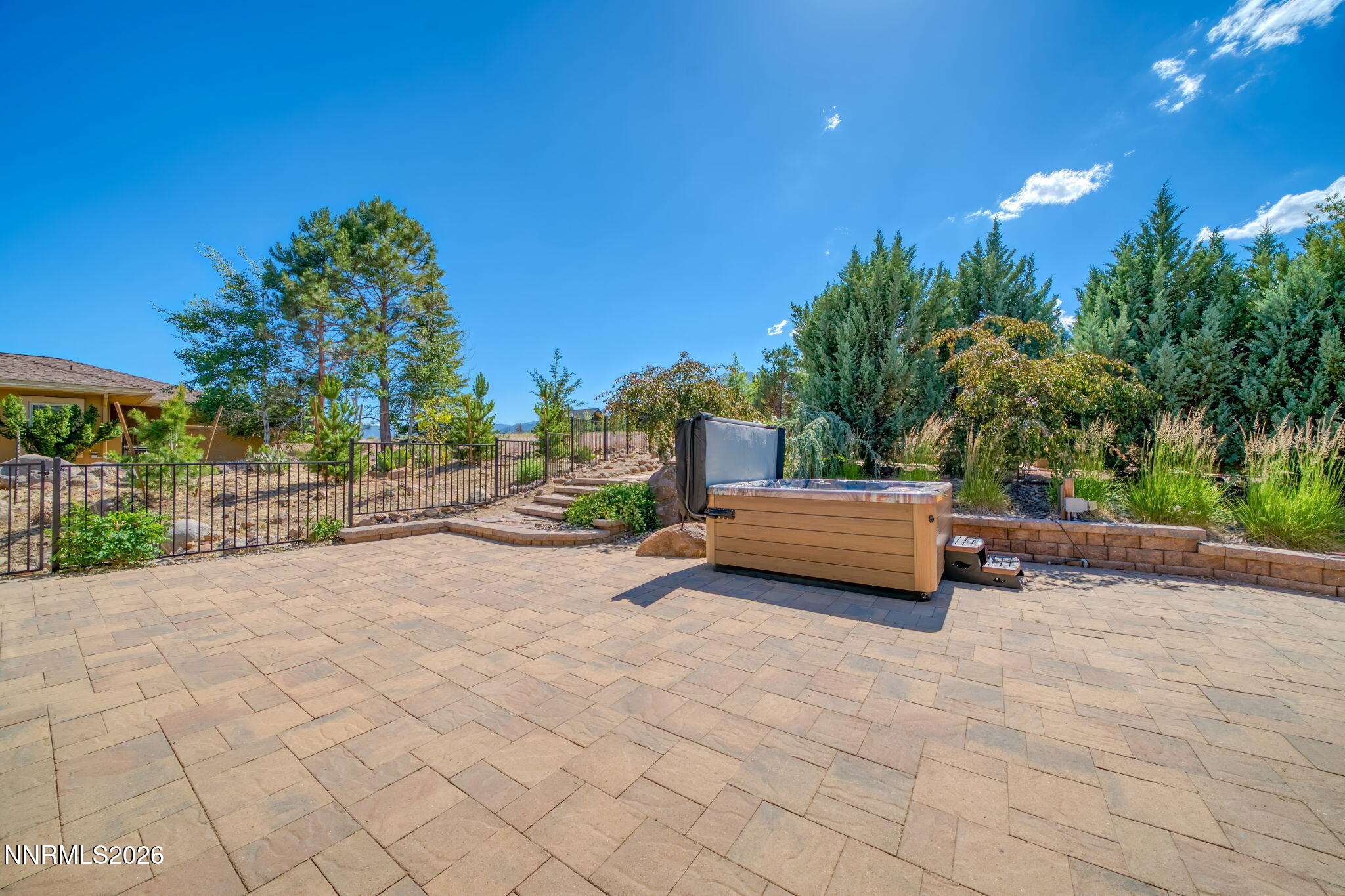 225 South Earlham Court Reno, NV 89511 - Photo 8 of 50 60-DSC08093-Edit