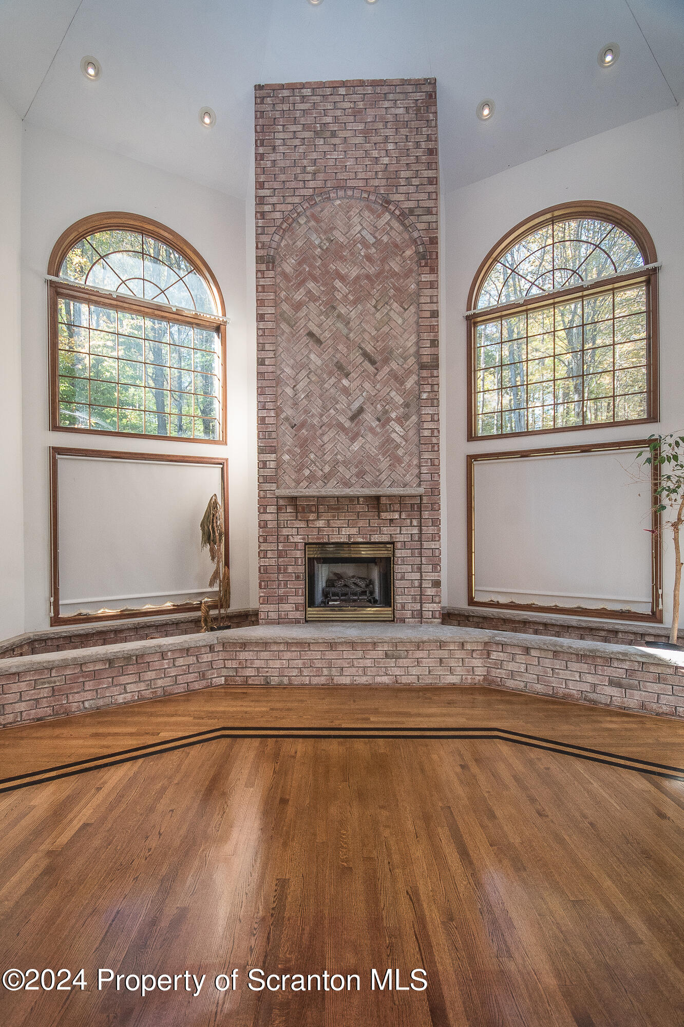 356 Carbondale Road Clarks Summit, PA 18411 - Photo 19 of 84 Gallery Image 19