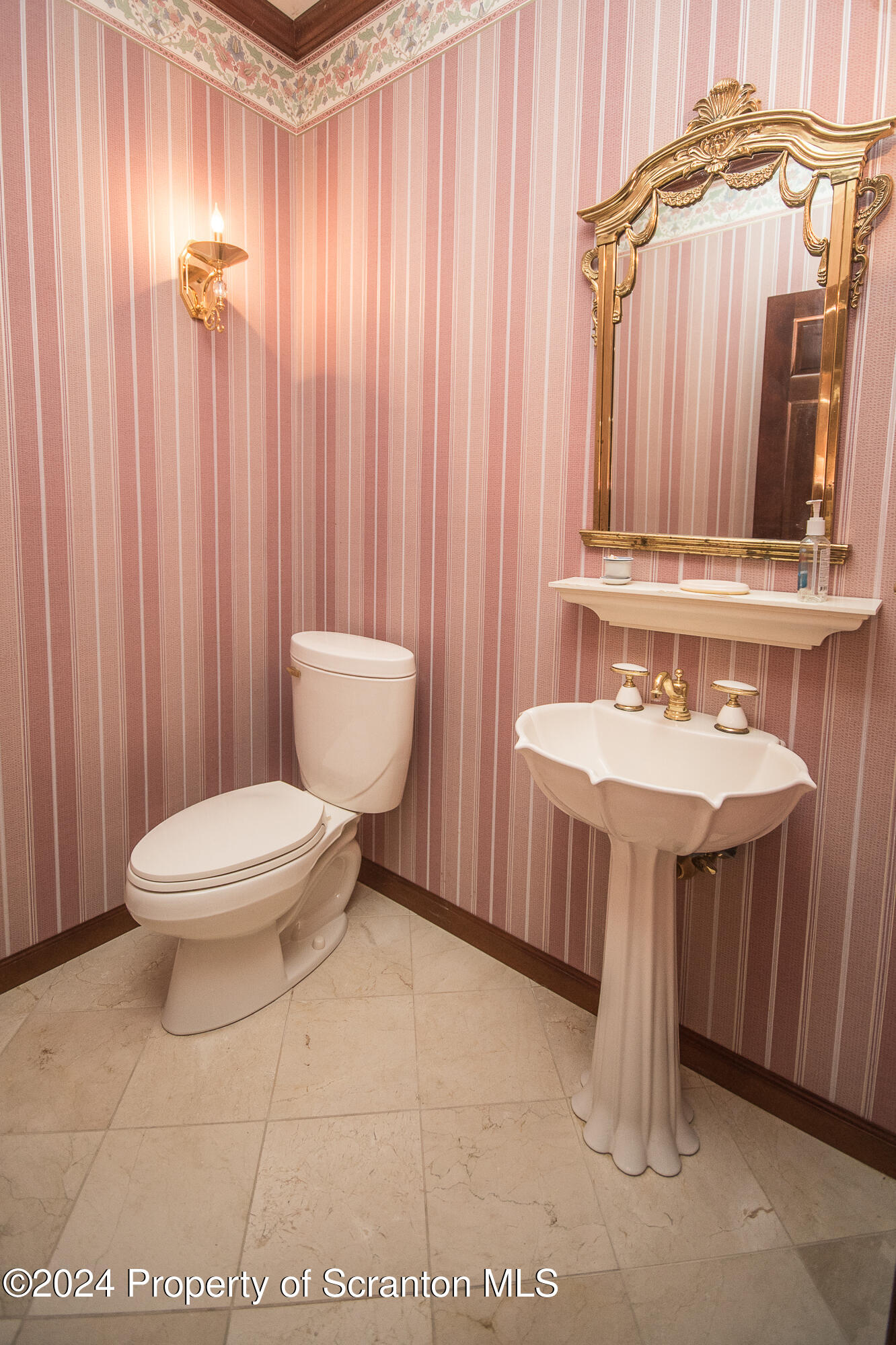 356 Carbondale Road Clarks Summit, PA 18411 - Photo 21 of 84 Gallery Image 21