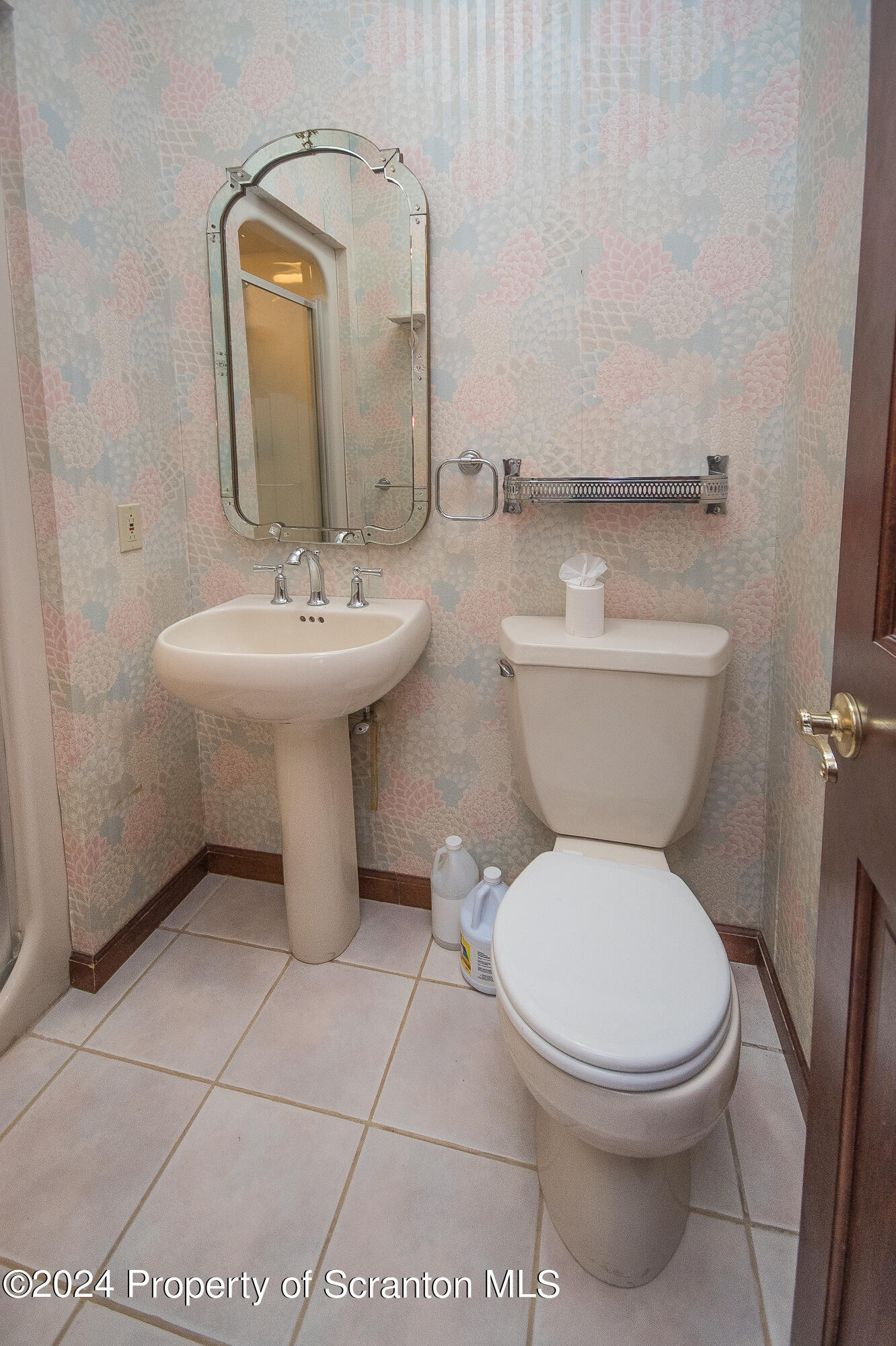 356 Carbondale Road Clarks Summit, PA 18411 - Photo 43 of 84 Gallery Image 43