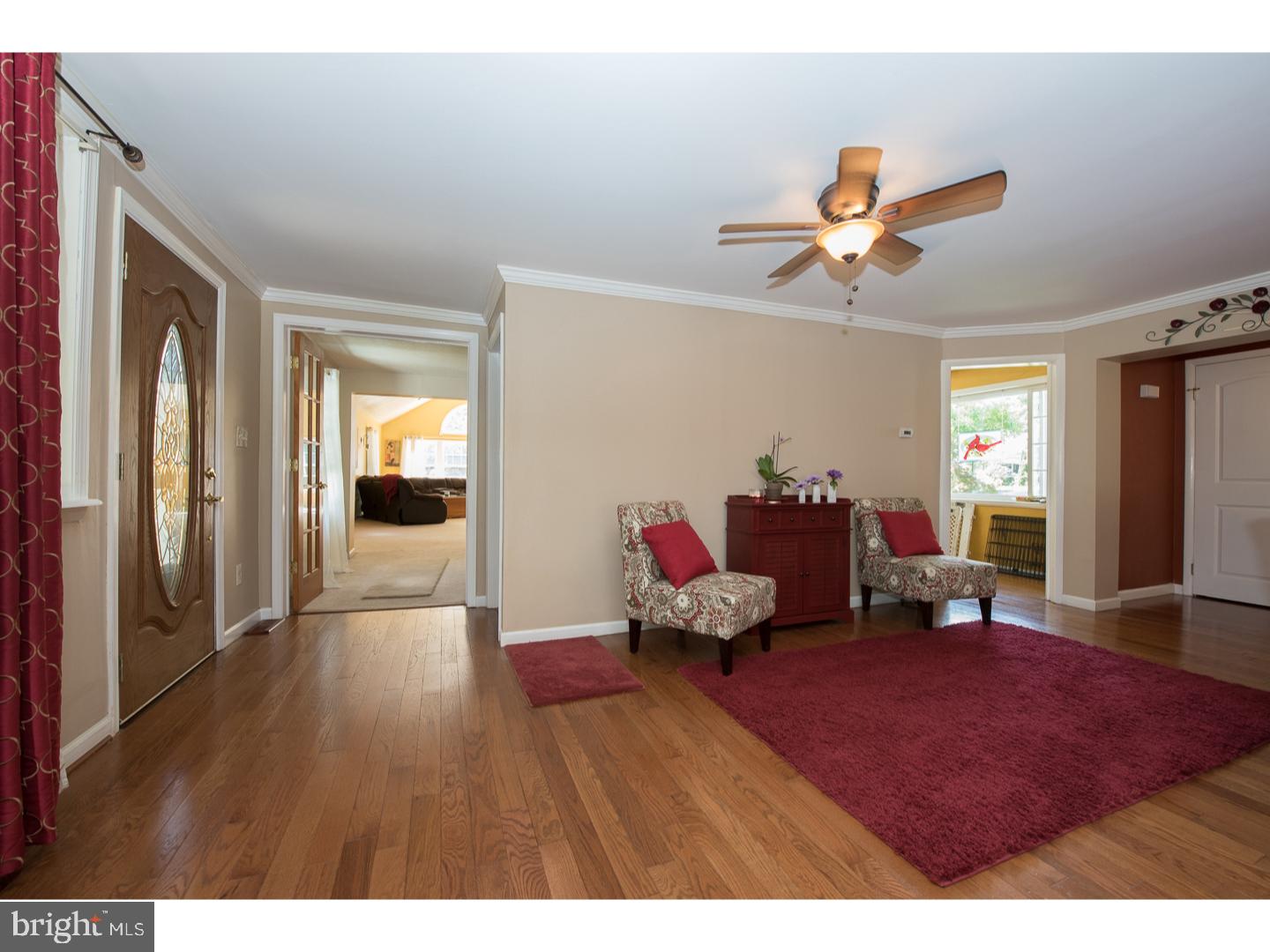 217 Bortondale Road Media, PA 19063 - Photo 4 of 25 Foyer