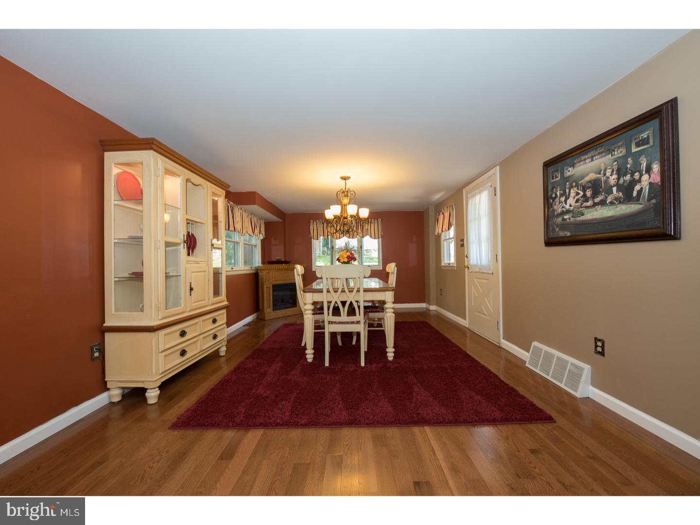 217 Bortondale Road Media, PA 19063 - Photo 5 of 25 Dining Room