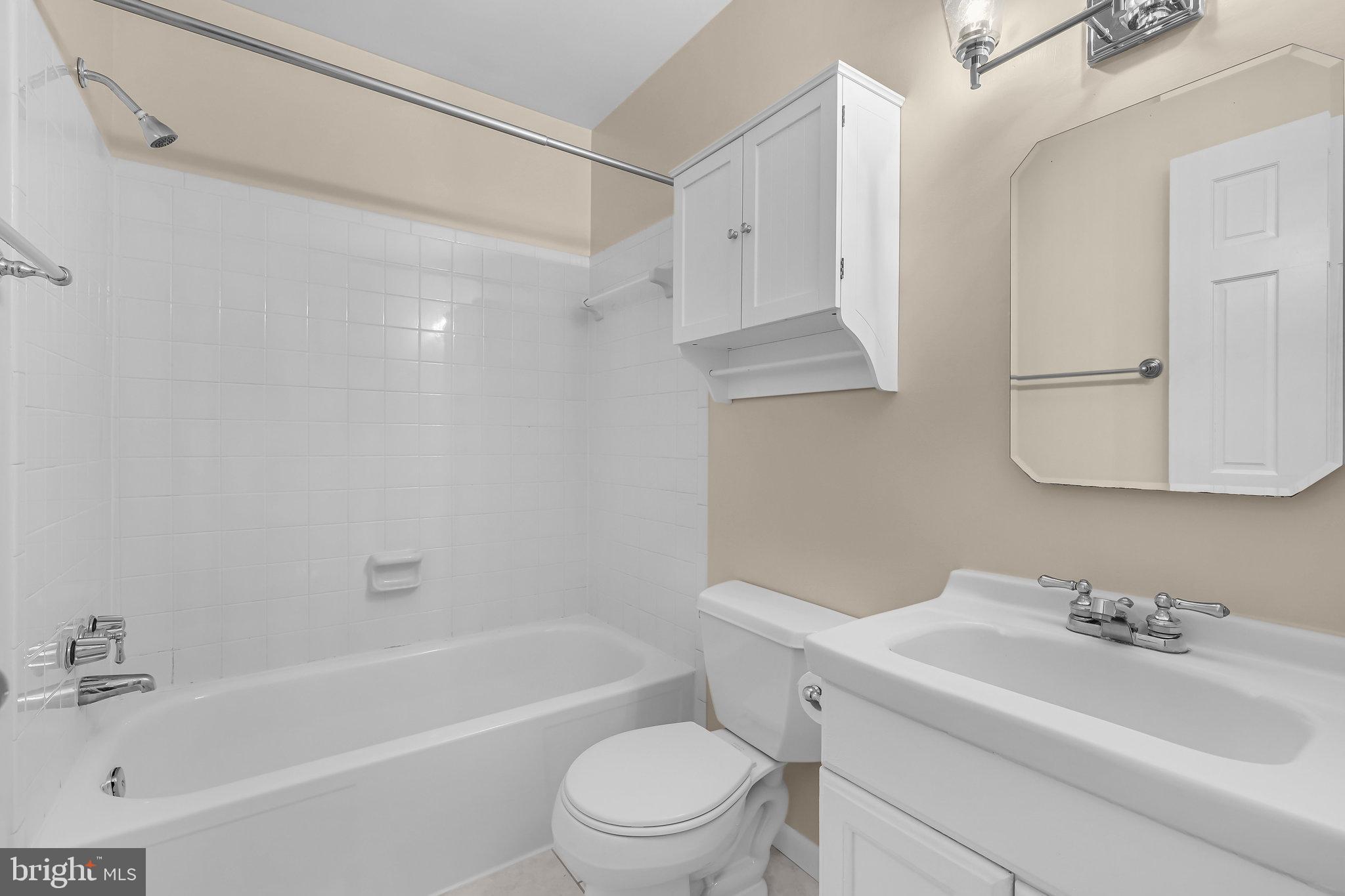 2404 Rosedown Drive Reston, VA 20191 - Photo 33 of 56 Gallery Image 33