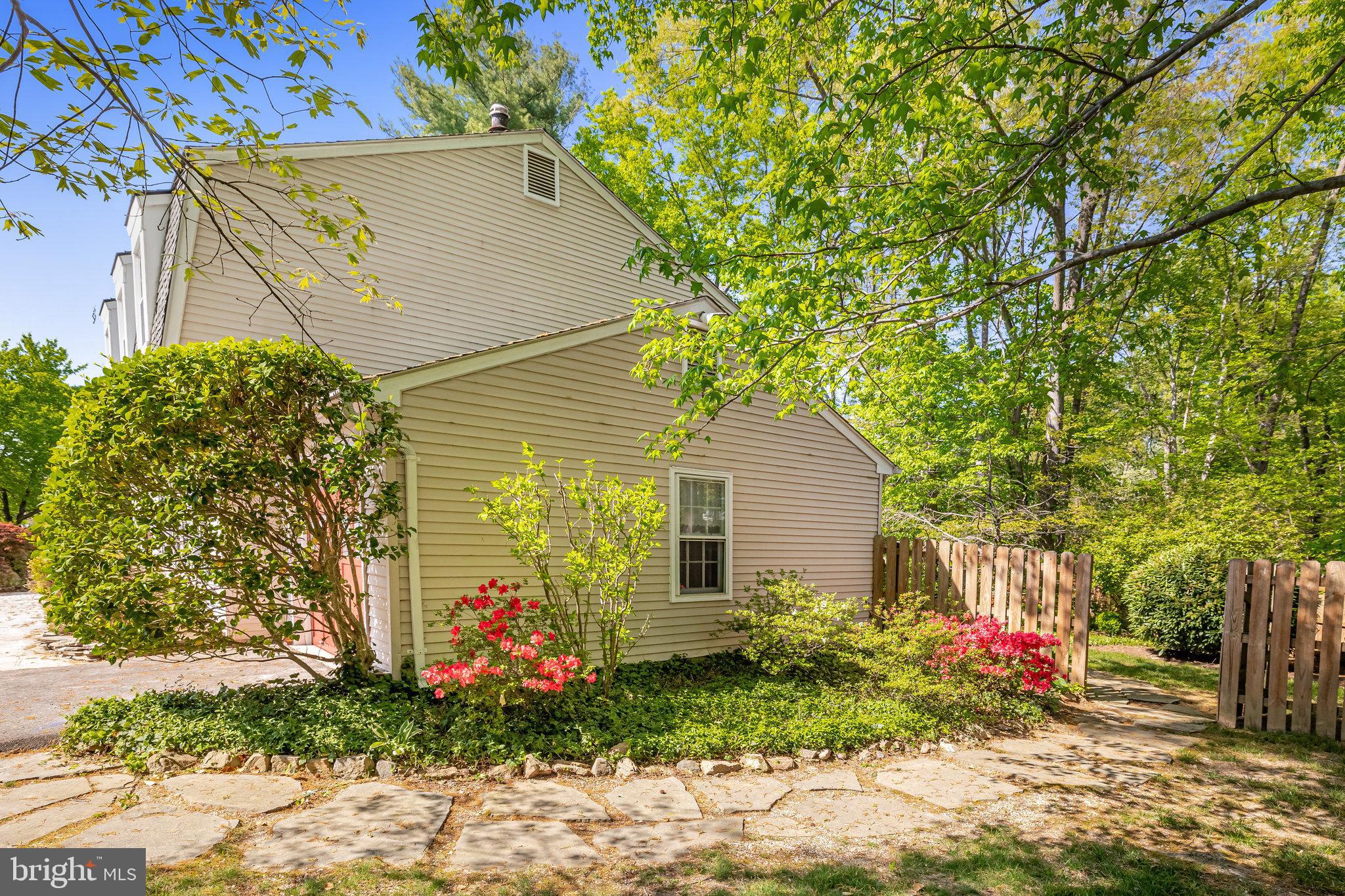 2404 Rosedown Drive Reston, VA 20191 - Photo 54 of 56 Gallery Image 54
