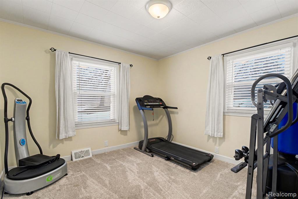 768 Pleasant Ridge Lake Orion, MI 48362 - Photo 25 of 36 Gallery Image 25