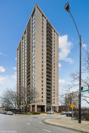 $159,900 | 2605 South Indiana Avenue, Unit 2201, Chicago, IL 60616