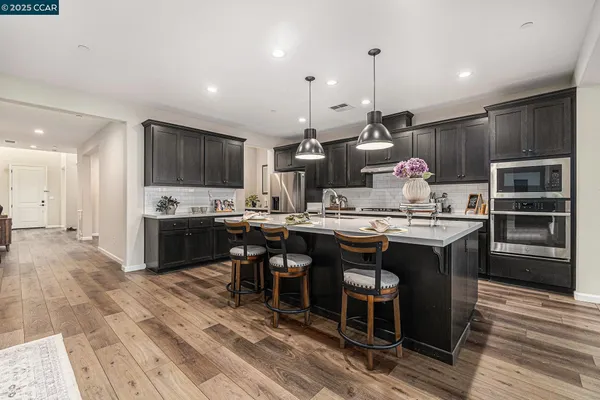 $839,500 | 208 Littleton Street, Oakley, CA 94561