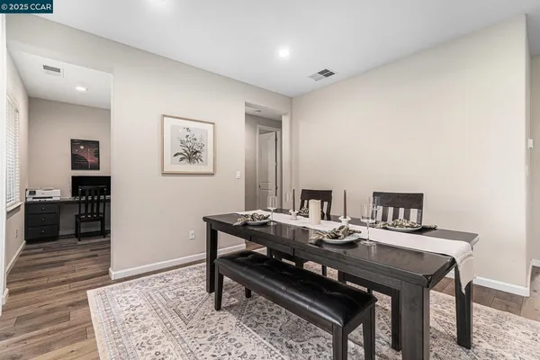 $839,500 | 208 Littleton Street, Oakley, CA 94561