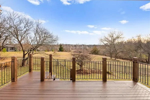 $939,000 | 4113 West 150th Street, Overland Park, KS 66224