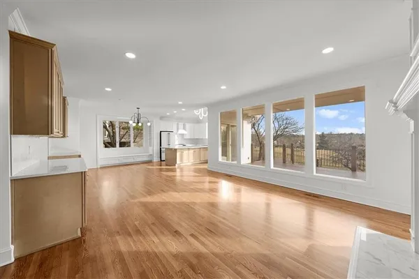 $939,000 | 4113 West 150th Street, Overland Park, KS 66224