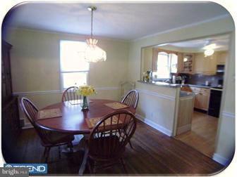 232 Summit Road Media, PA 19063 - Photo 3 of 12