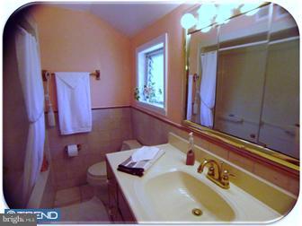 232 Summit Road Media, PA 19063 - Photo 10 of 12