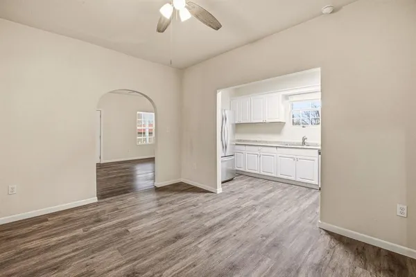 $175,000 | 302 West Armstrong Avenue, Comanche, TX 76442