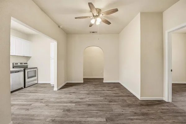 $175,000 | 302 West Armstrong Avenue, Comanche, TX 76442